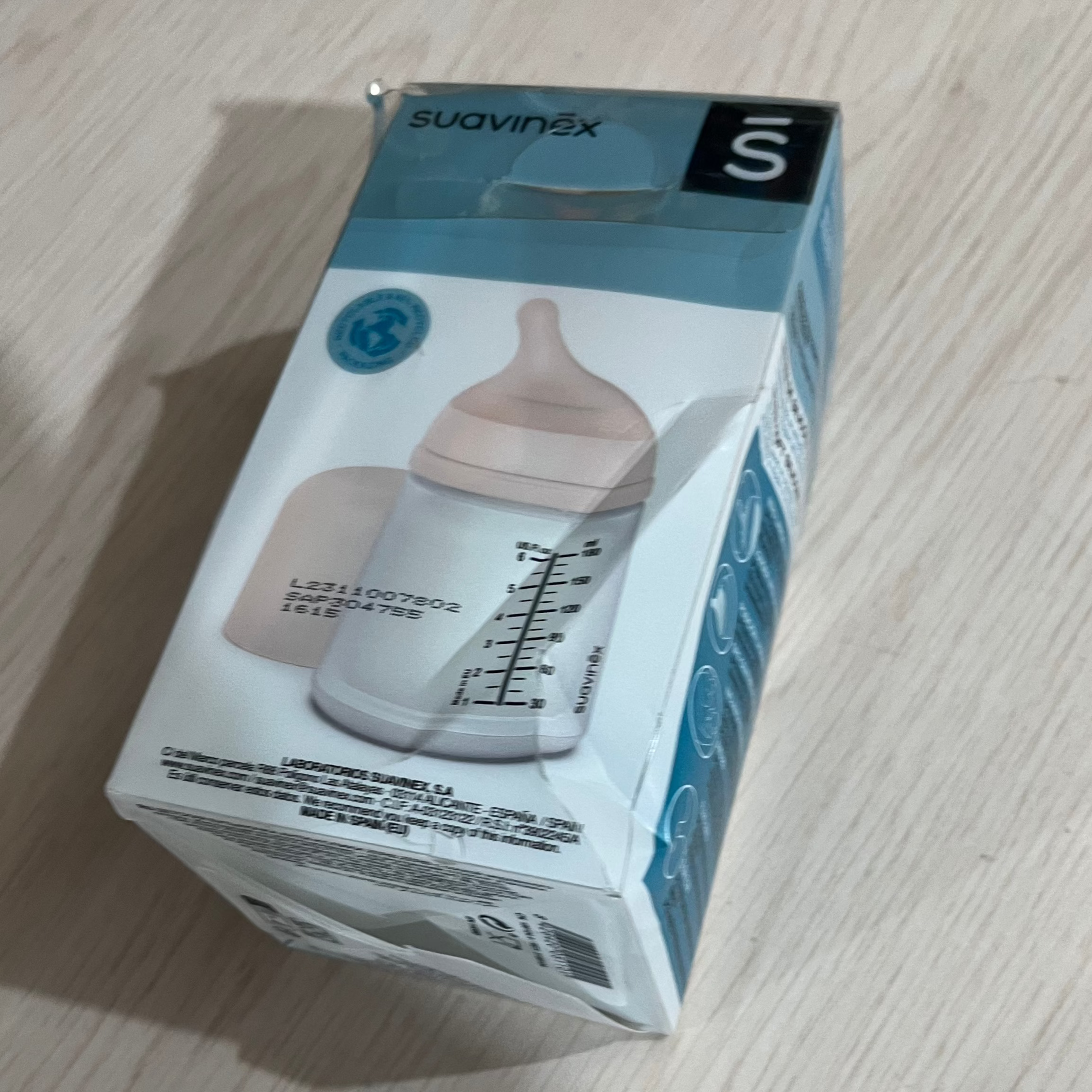 Mamadera Zero.Zero de 180ml con Tetina Fisiológica de Silicona Flujo Lento +0 meses - OUTLET